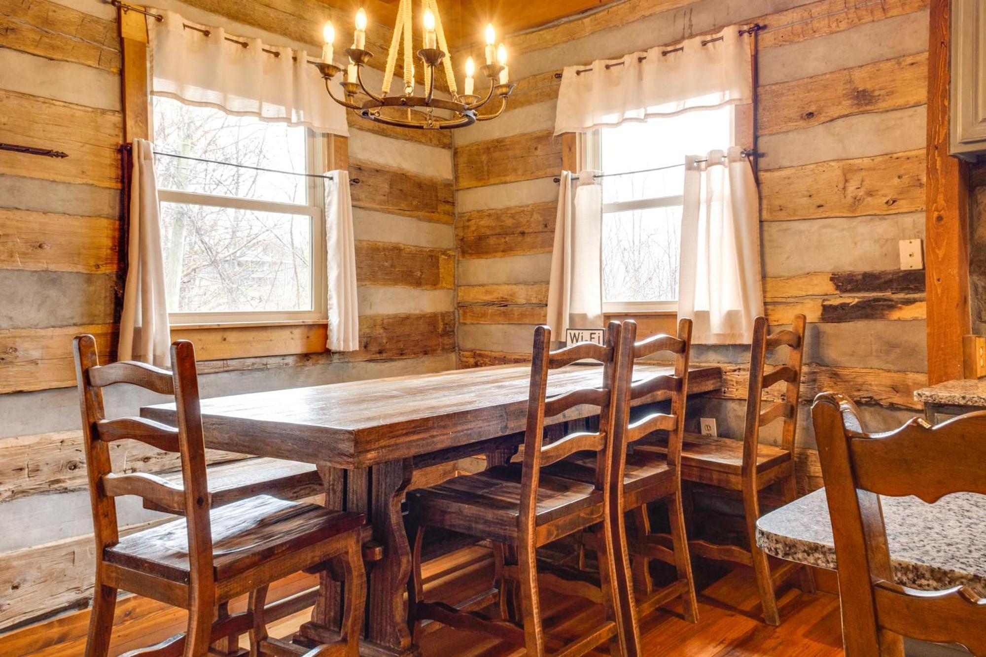 Spacious Gatlinburg Cabin With Hot Tub And Game Room! Exterior foto